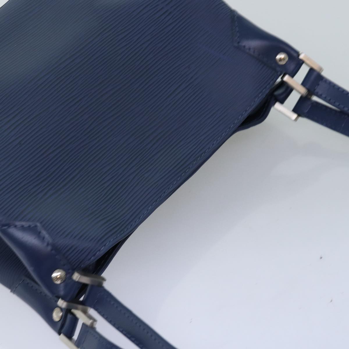 LOUIS VUITTON Epi Mandala PM Shoulder Bag Blue Myrtille M5893G LV 75385