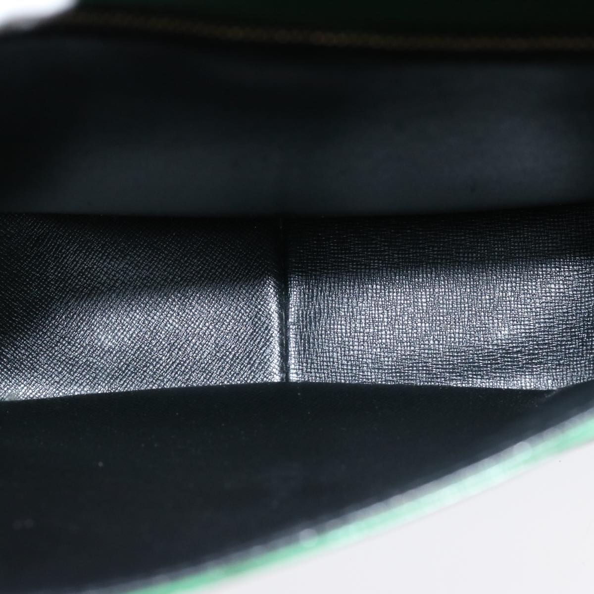 LOUIS VUITTON Epi Saint Cloud GM Shoulder Bag Green M52194 LV 75406