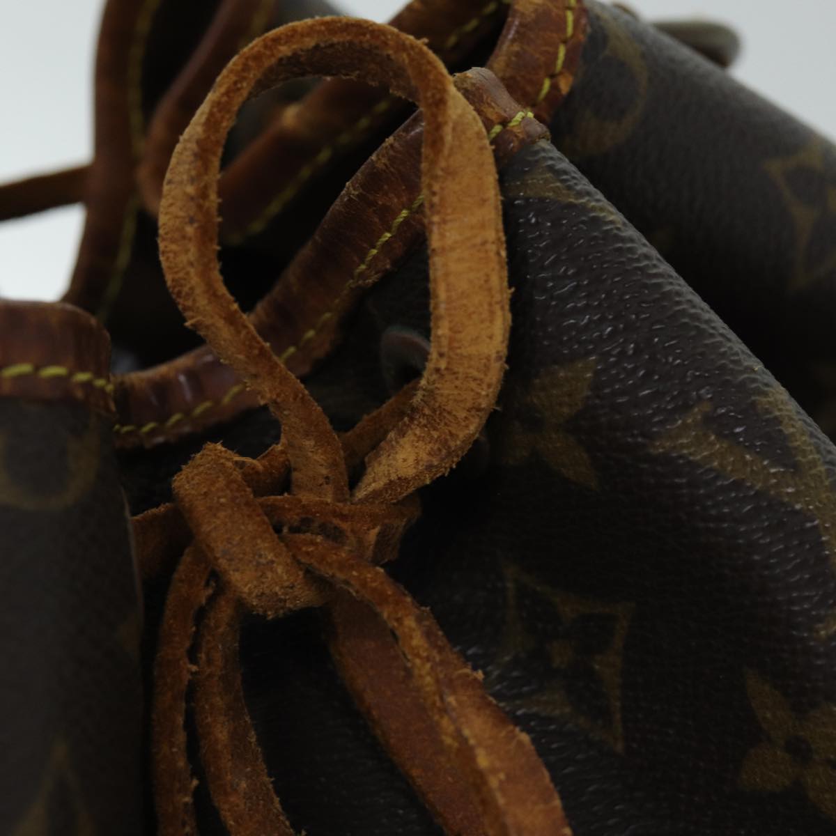 LOUIS VUITTON Monogram Noe Shoulder Bag M42224 LV 75415