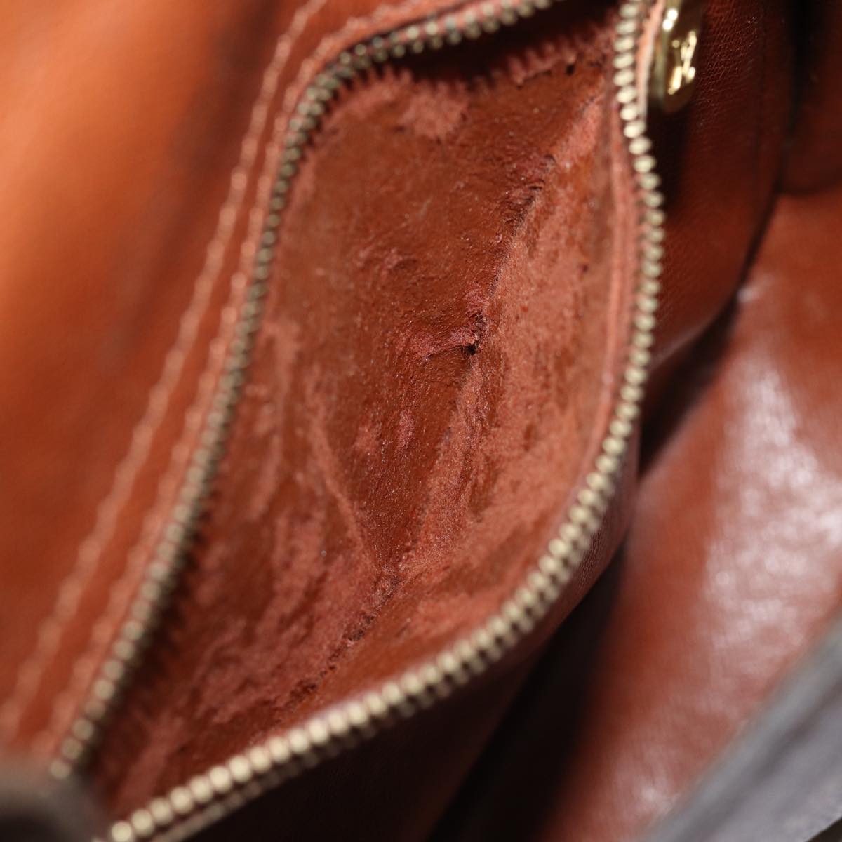 LOUIS VUITTON Monogram Saint Cloud MM Shoulder Bag Vintage M51243 LV 75473