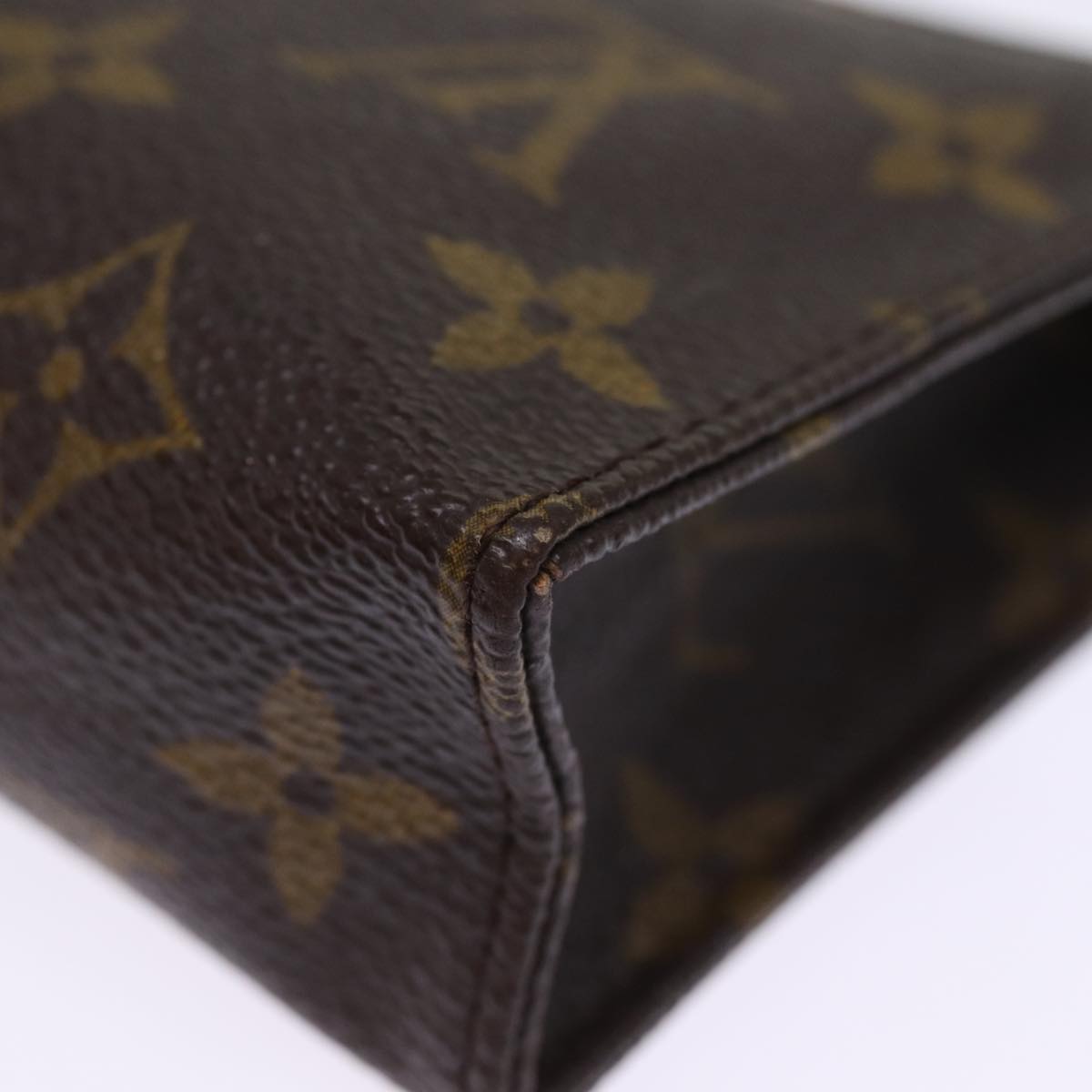 LOUIS VUITTON Monogram Poche Toilette 15 Pouch M47546 LV 75510