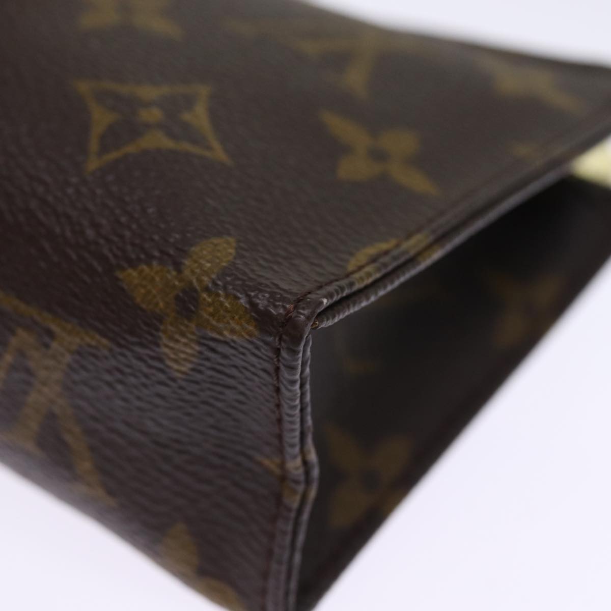 LOUIS VUITTON Monogram Poche Toilette 15 Pouch M47546 LV 75511