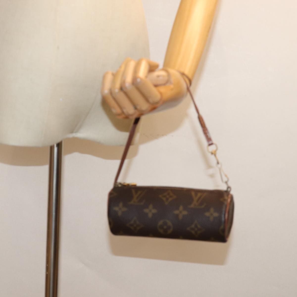 LOUIS VUITTON Monogram Papillon Pouch LV 75515