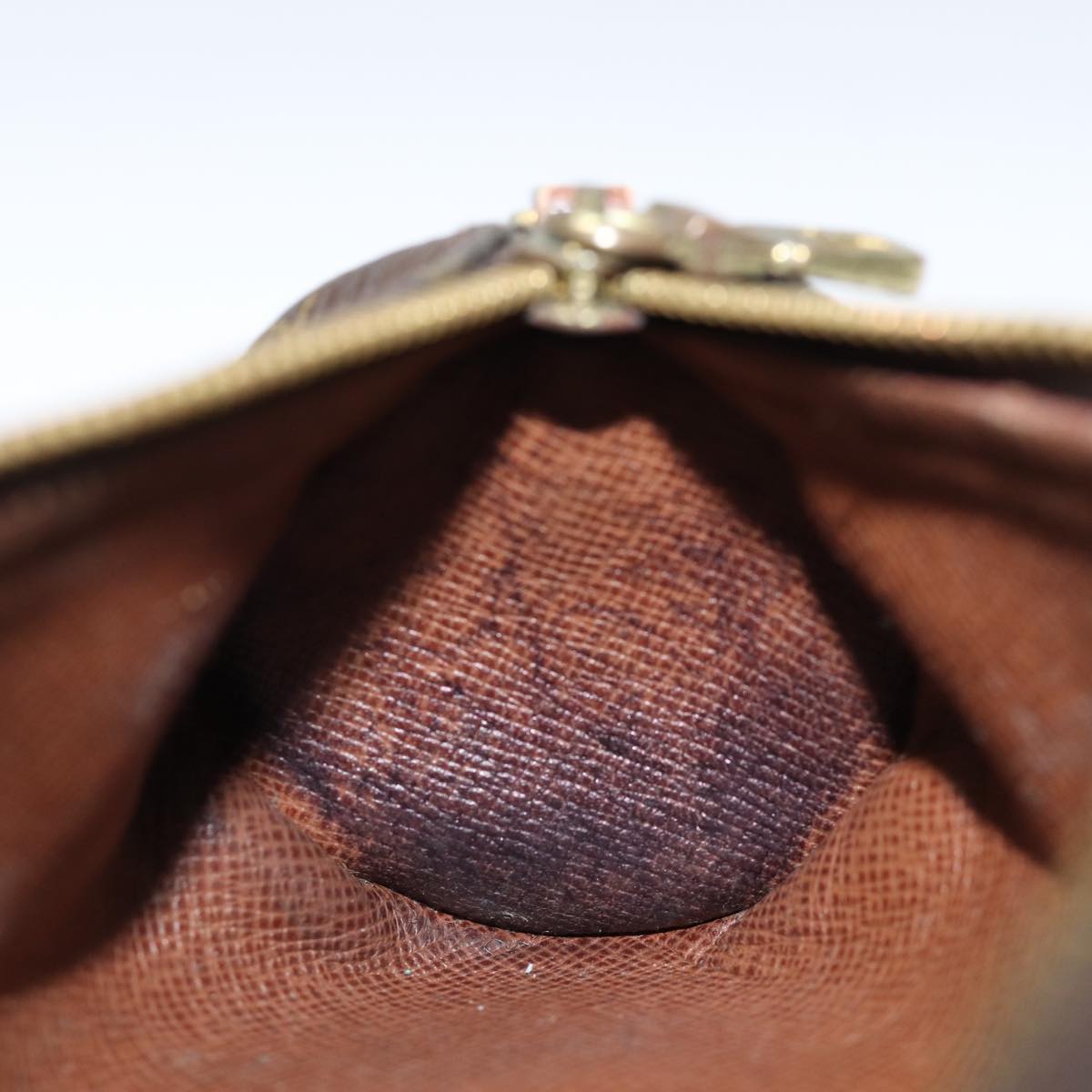 LOUIS VUITTON Monogram Papillon Pouch LV 75525