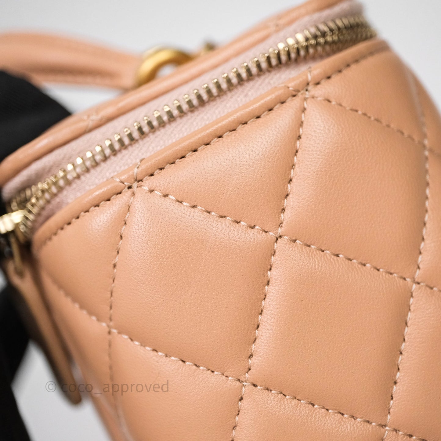 Chanel Vanity Rectangular Top Handle Beige Lambskin Aged Gold Hardware