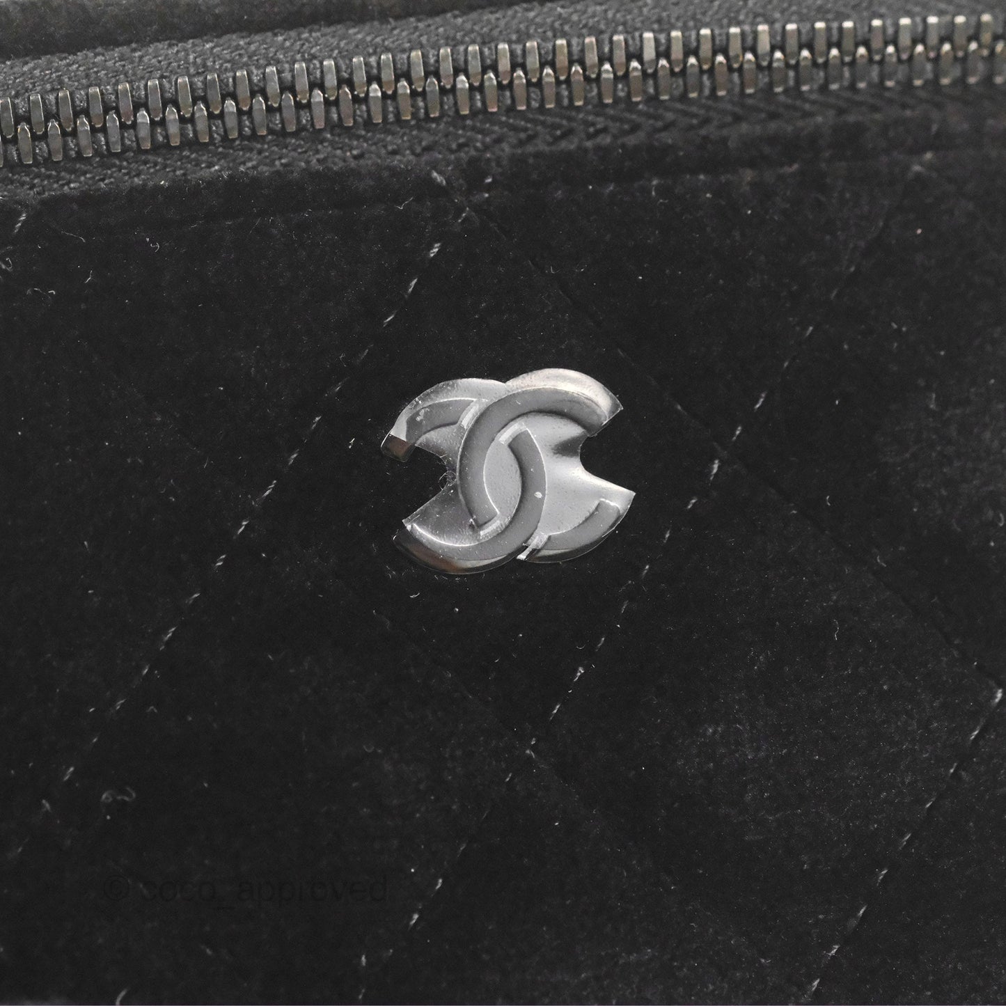 Chanel Mini Vanity with Classic Chain Black Velvet Black Hardware