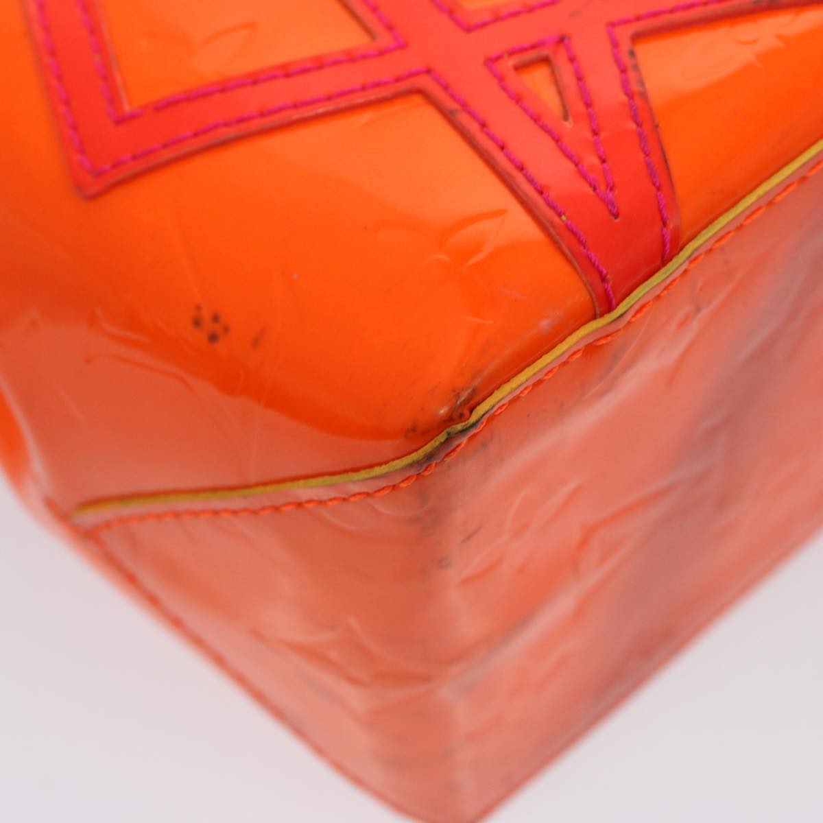 LOUIS VUITTON Monogram Vernis Fluo Reade PM Hand Bag Red M91903 LV 75654