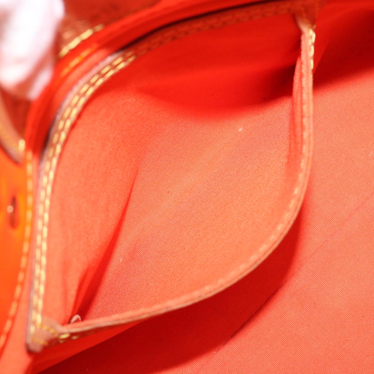 LOUIS VUITTON Monogram Vernis Fluo Reade PM Hand Bag Red M91903 LV 75654