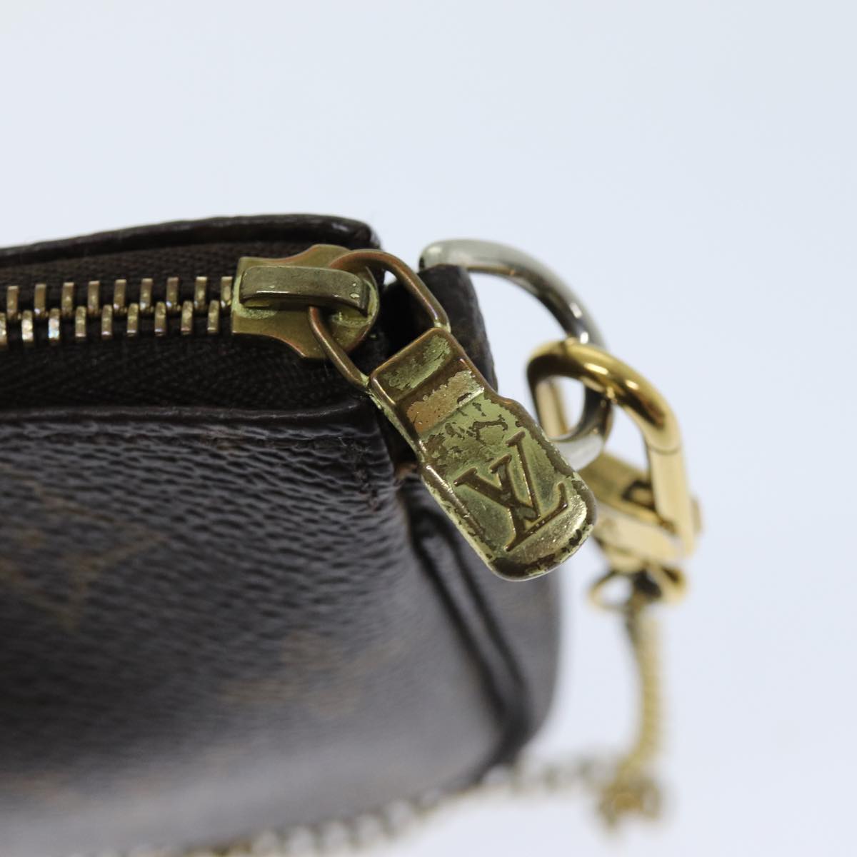 LOUIS VUITTON Monogram Mini Pochette Accessoires Pouch M58009 LV 75700