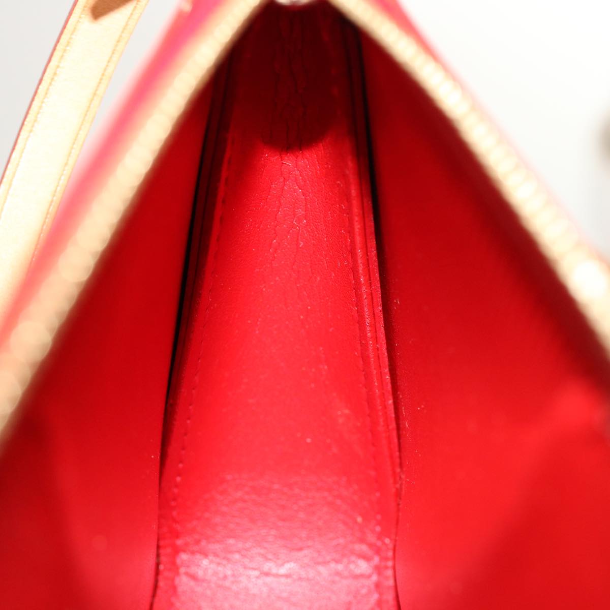 LOUIS VUITTON Monogram Vernis Lexington Accessory Pouch Rouge M91132 75703