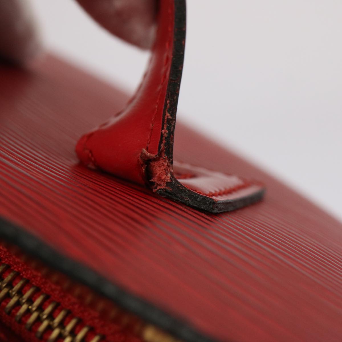 LOUIS VUITTON Epi Saint Jacques Shoulder Bag Red M52277 LV 75750