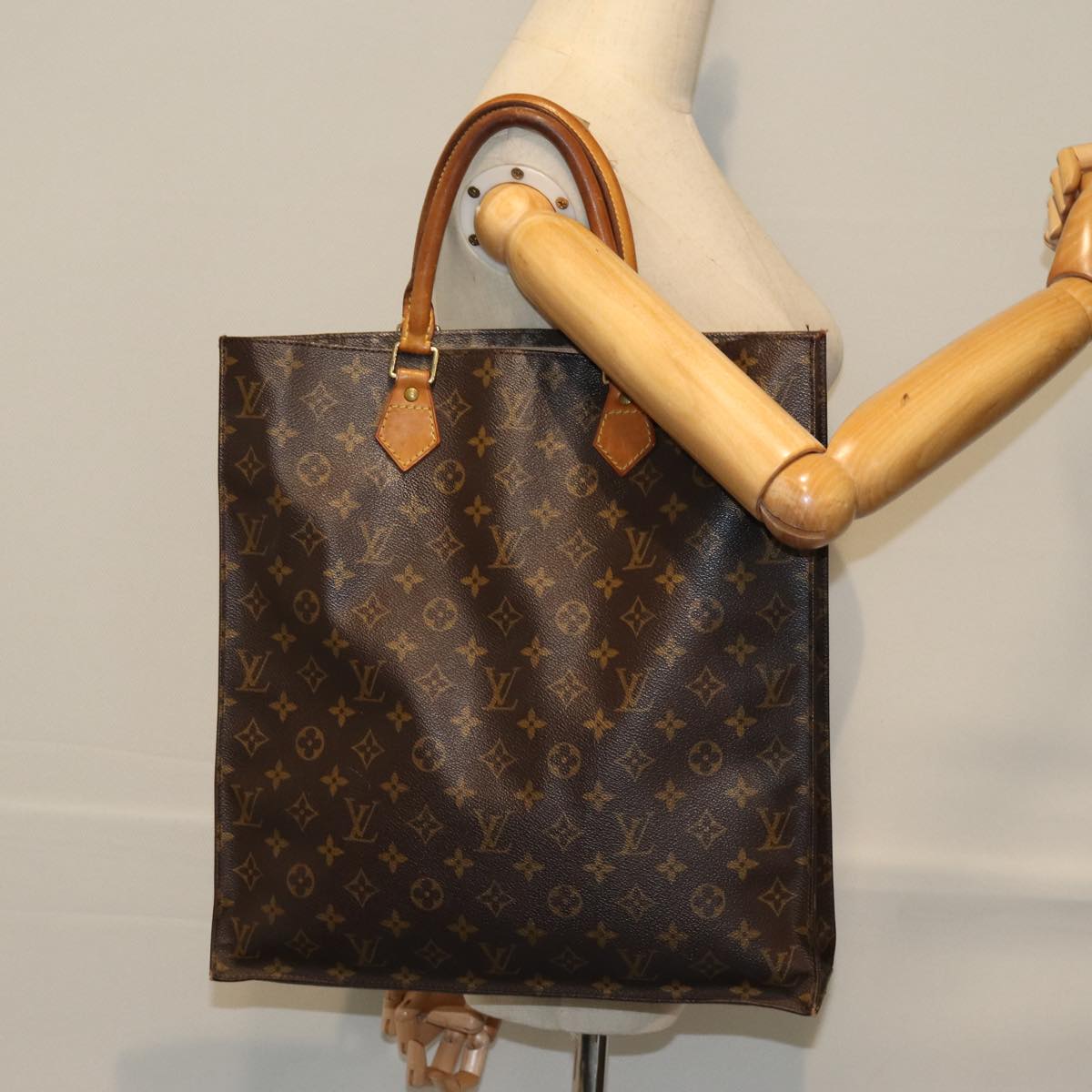 LOUIS VUITTON Monogram Sac Plat Hand Bag M51140 LV 75777