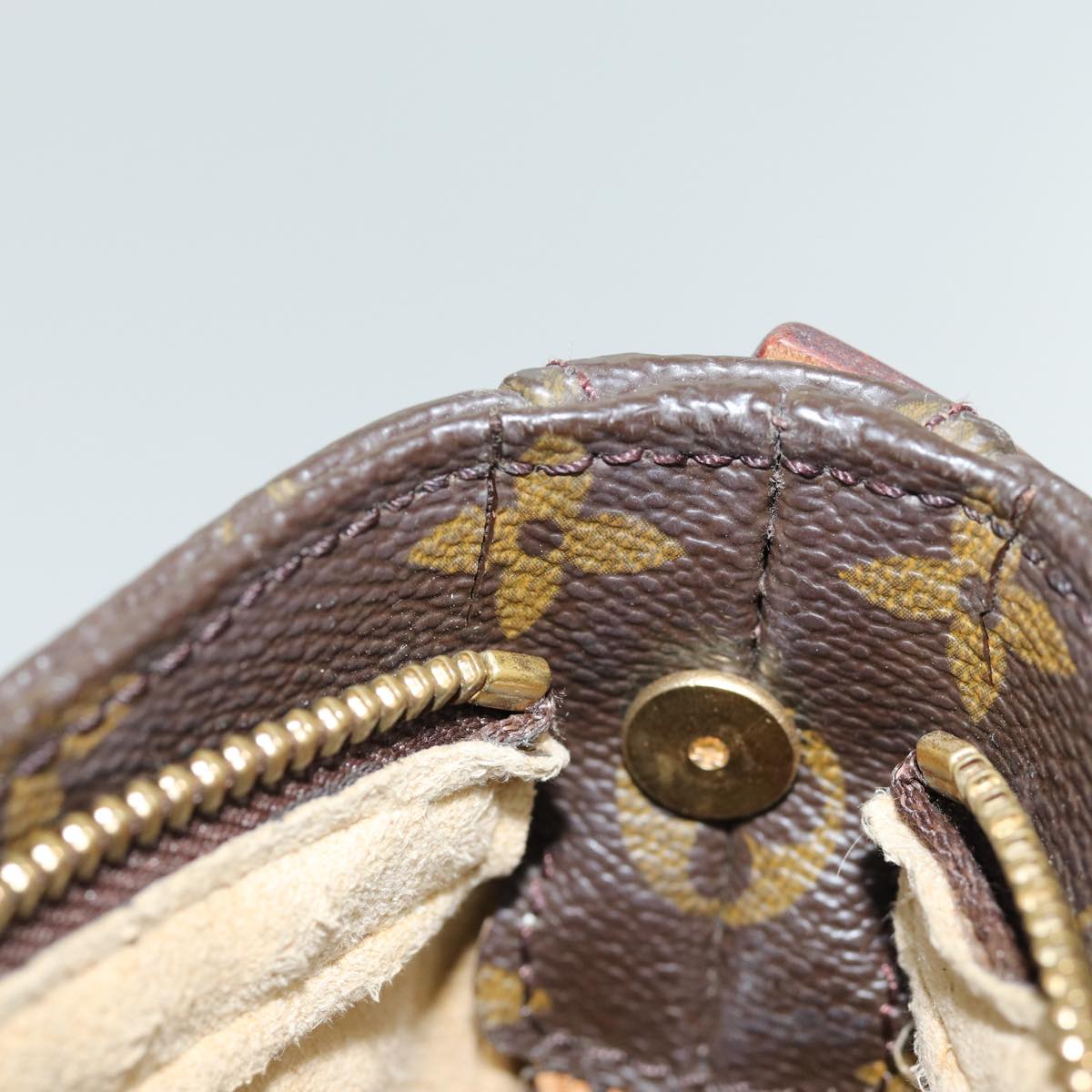 LOUIS VUITTON Monogram Looping GM Shoulder Bag M51145 LV 75780