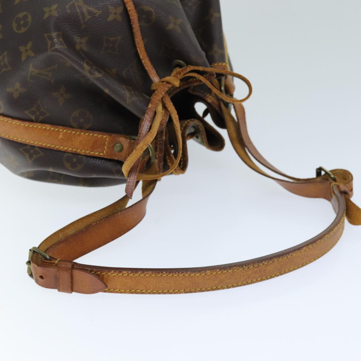 LOUIS VUITTON Monogram Petit Noe Shoulder Bag M42226 LV 75782
