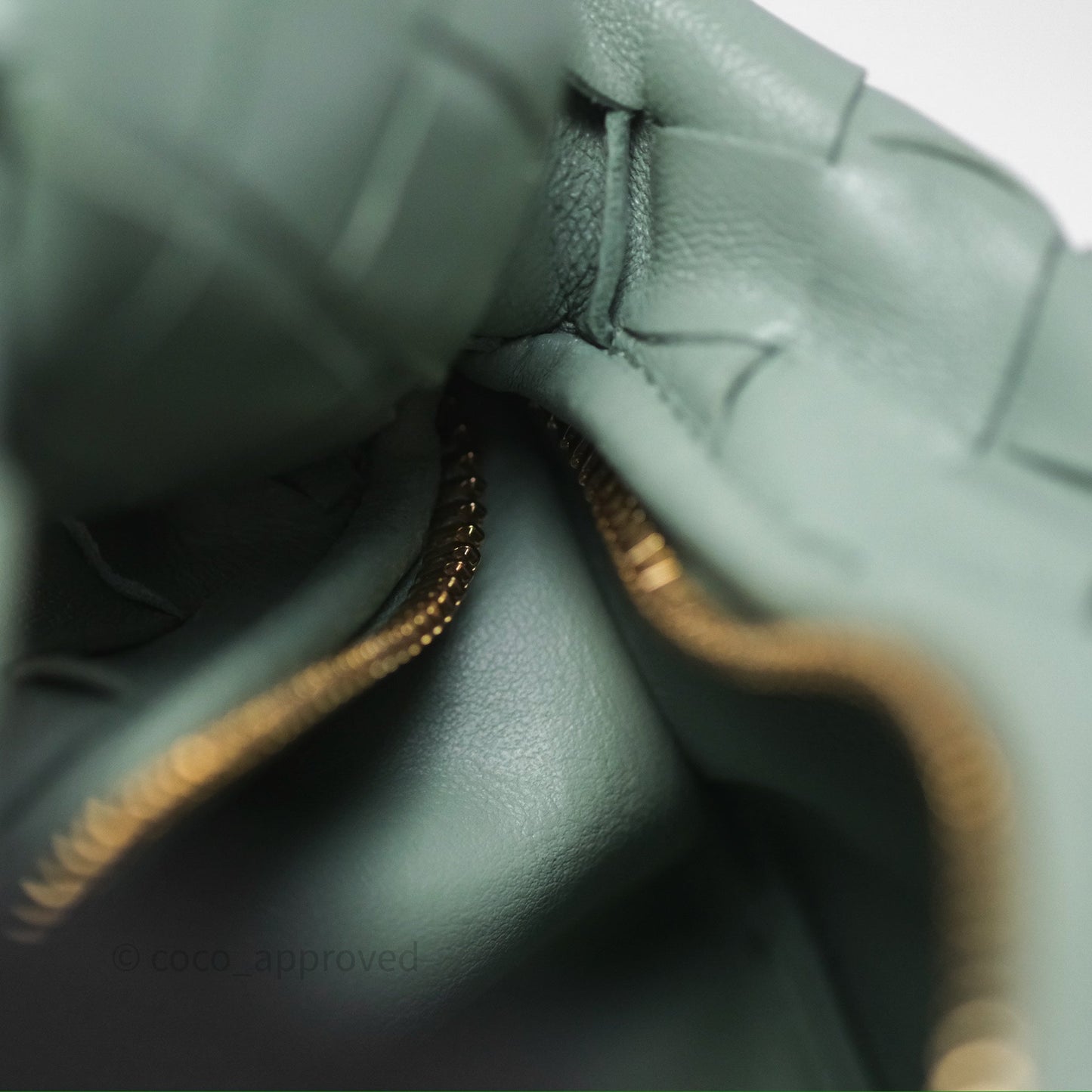 Bottega Veneta Mini Jodie Bag Intrecciato Green Lambskin Gold Hardware⁣⁣