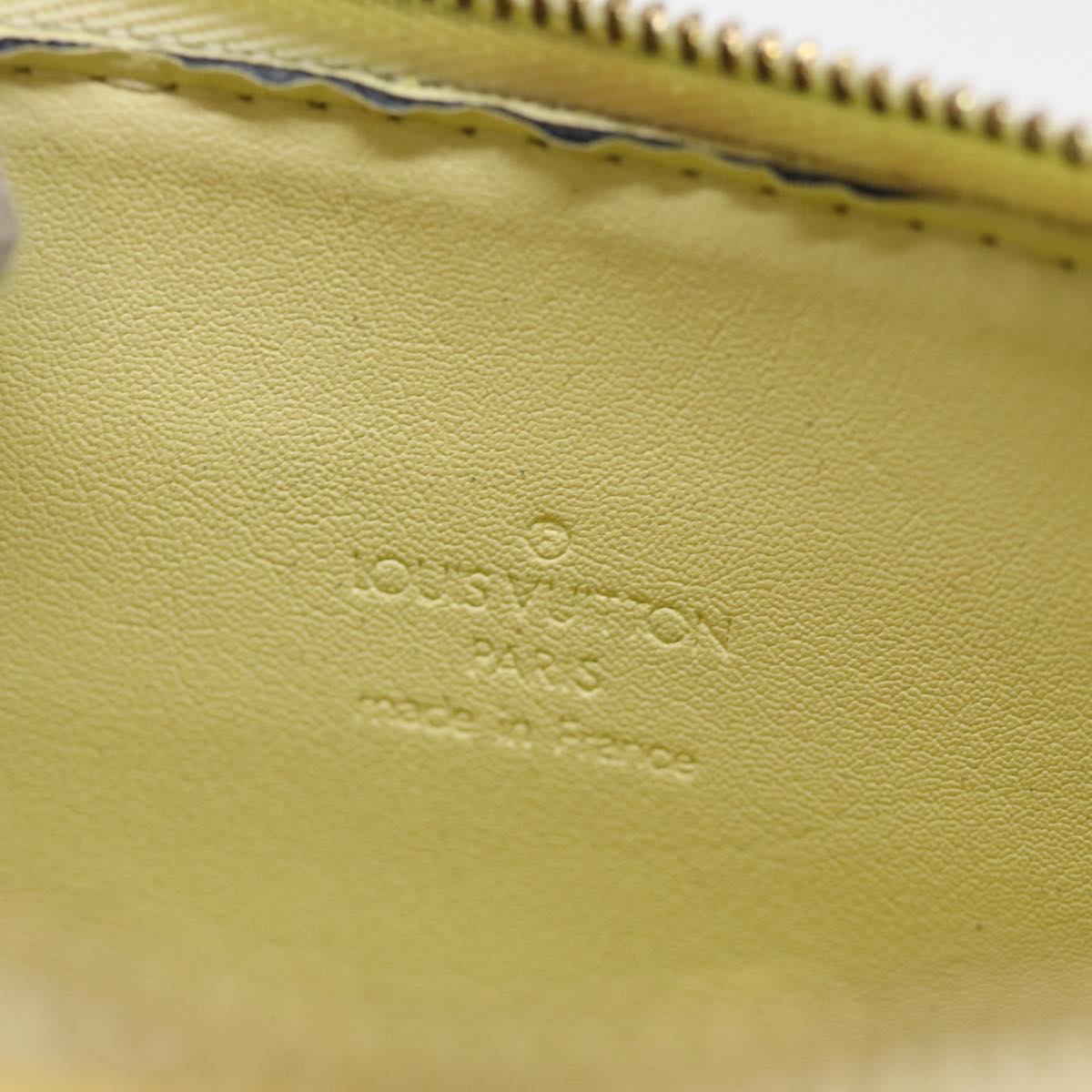 LOUIS VUITTON Monogram Vernis Motto Pouch Lime Yellow M91059 LV 75874