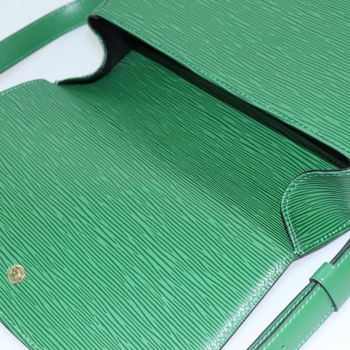 LOUIS VUITTON Epi Saint Cloud GM Shoulder Bag Green M52194 LV 75878
