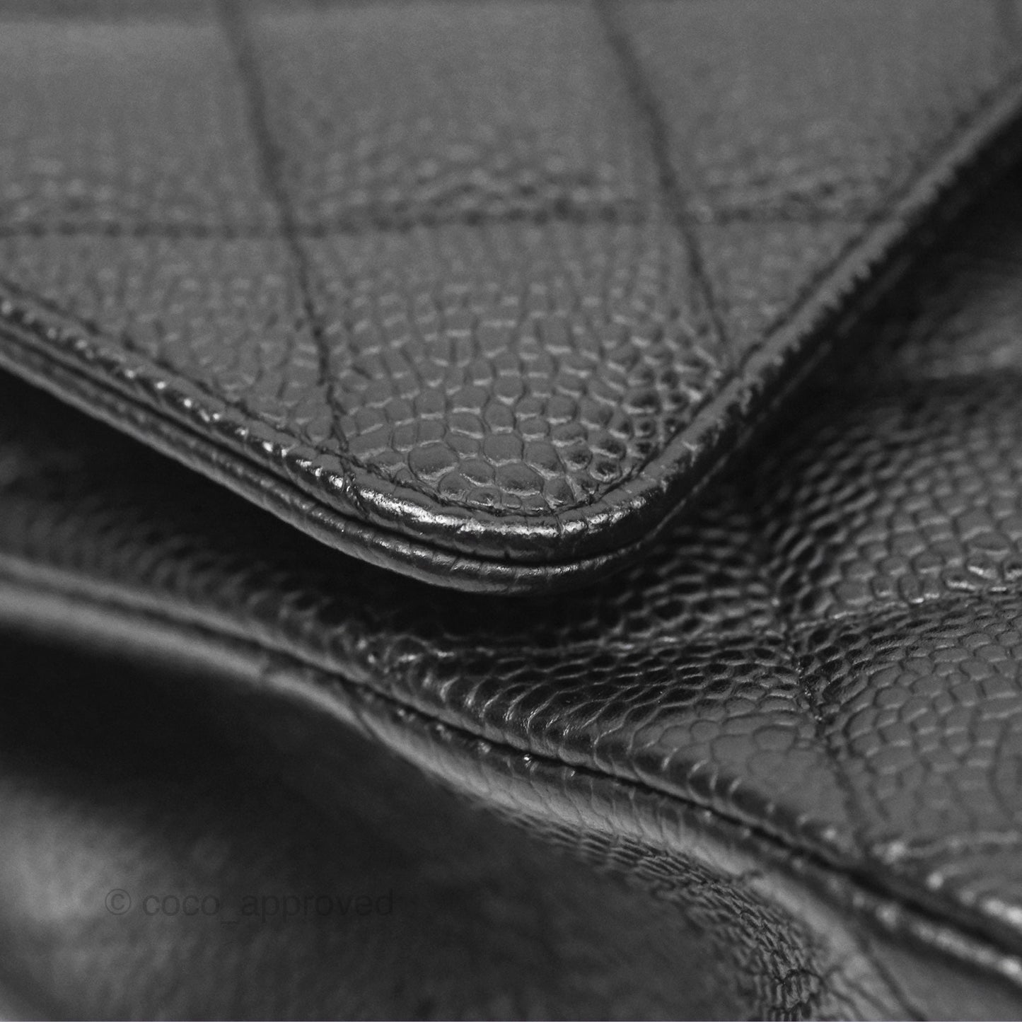 Chanel Classic M/L Medium Flap Quilted Black Caviar Silver Hardware