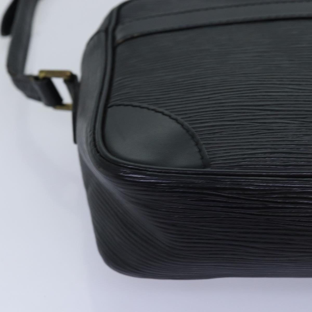 LOUIS VUITTON Epi Trocadero 23 Shoulder Bag Black M52302 LV 75879