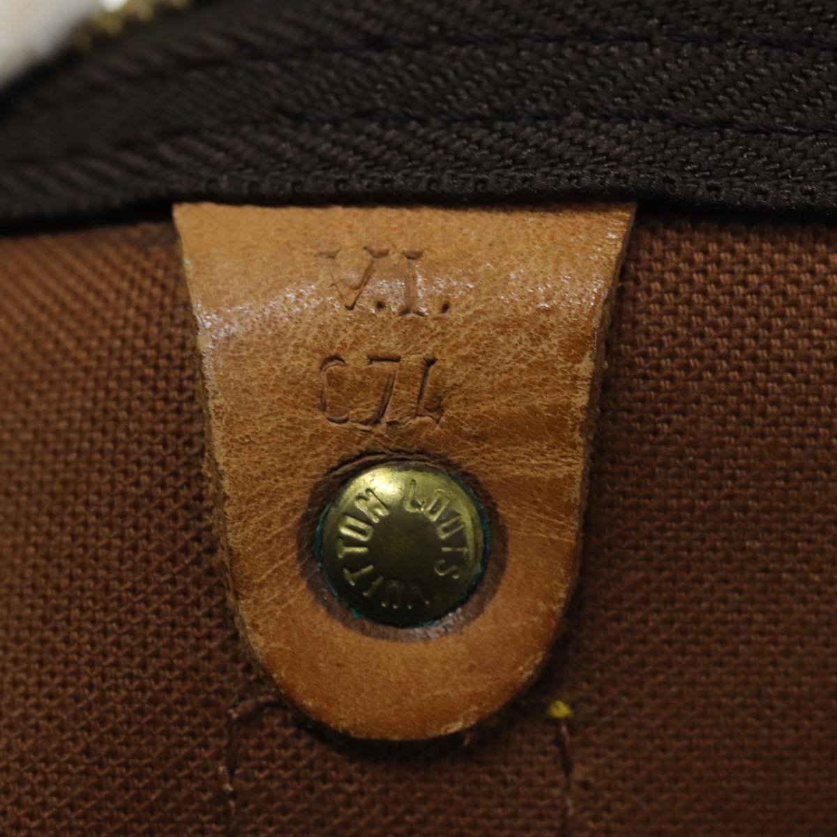 LOUIS VUITTON Monogram Keepall 50 Boston Bag M41426 LV 75918