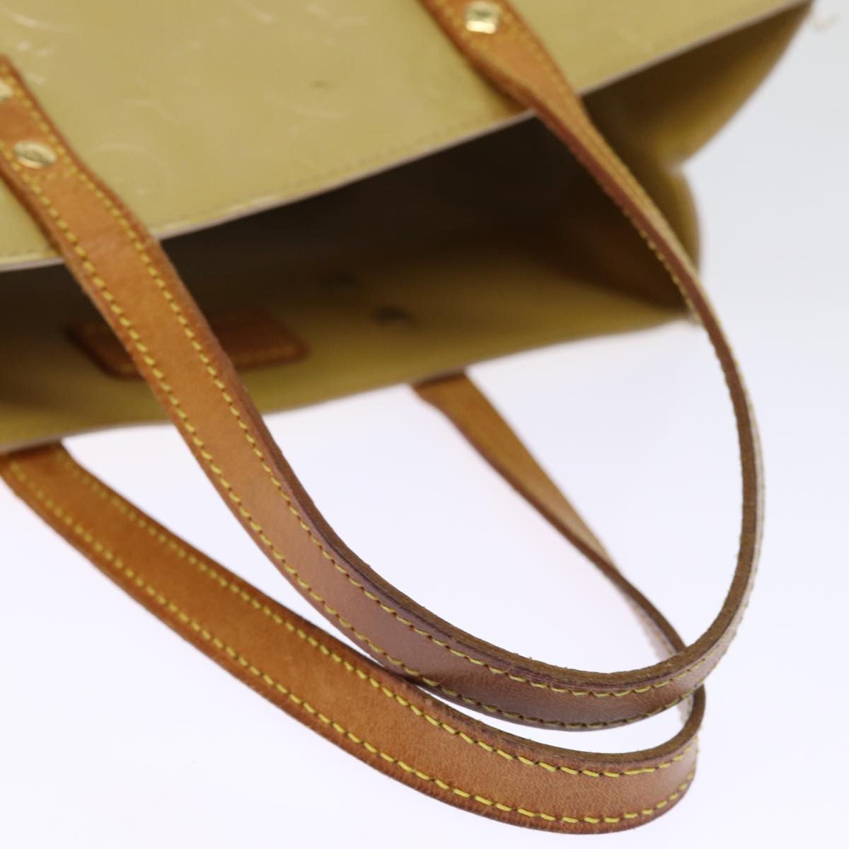 LOUIS VUITTON Monogram Vernis Reade MM Hand Bag Beige M91141 LV 75924