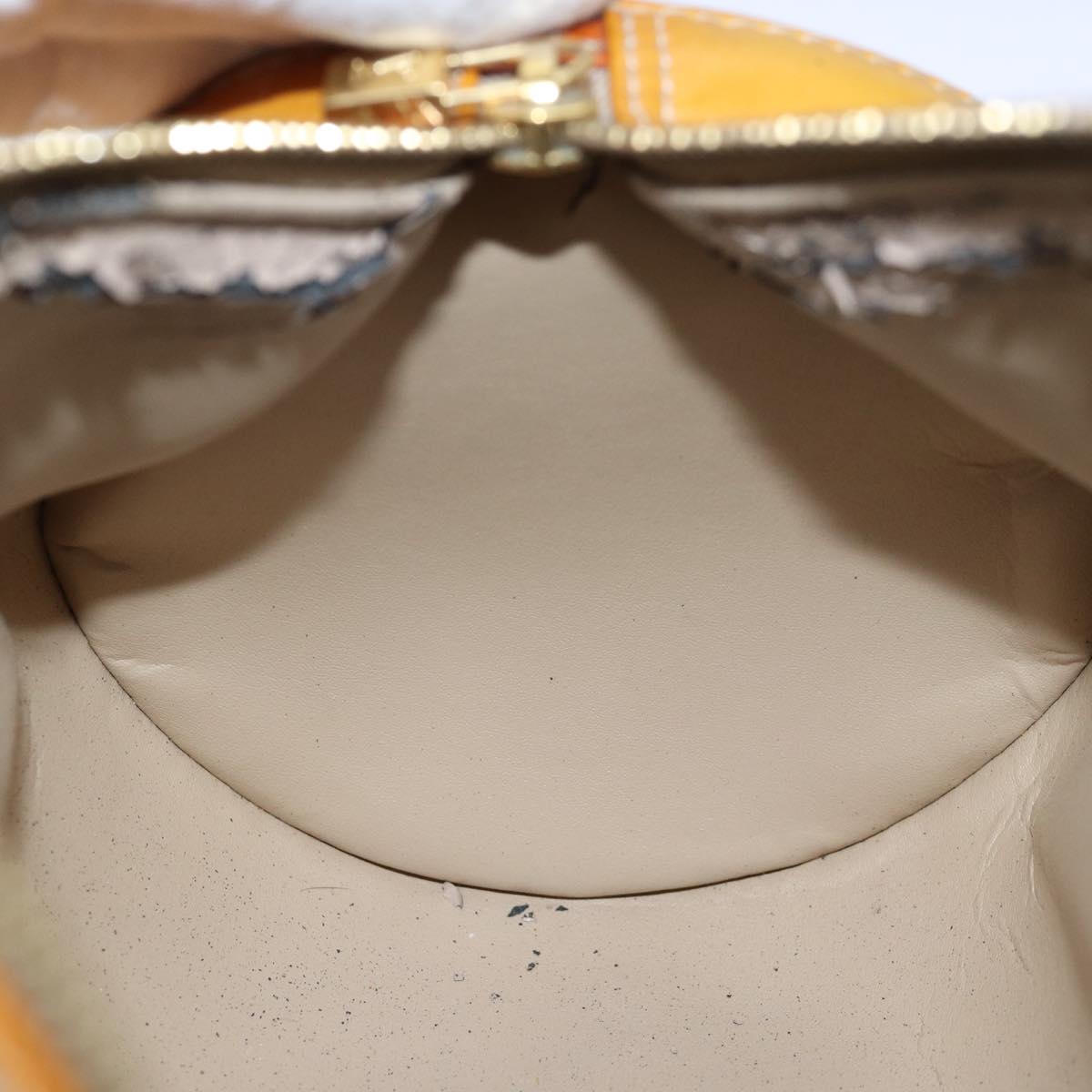 LOUIS VUITTON Monogram Vernis Bedford Hand Bag Beige M91006 LV 75926