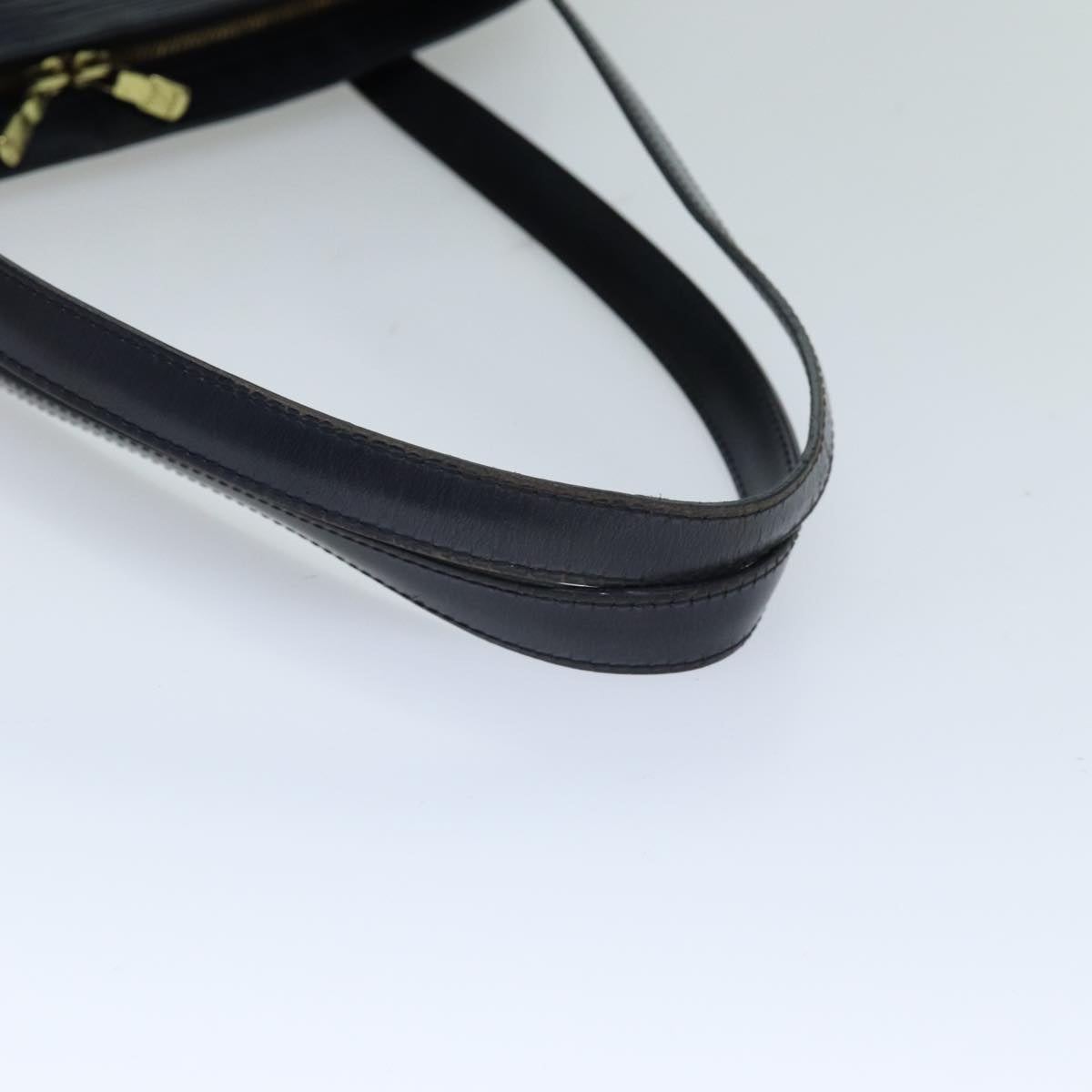 LOUIS VUITTON Epi Lussac Shoulder Bag Black M52282 LV 75932