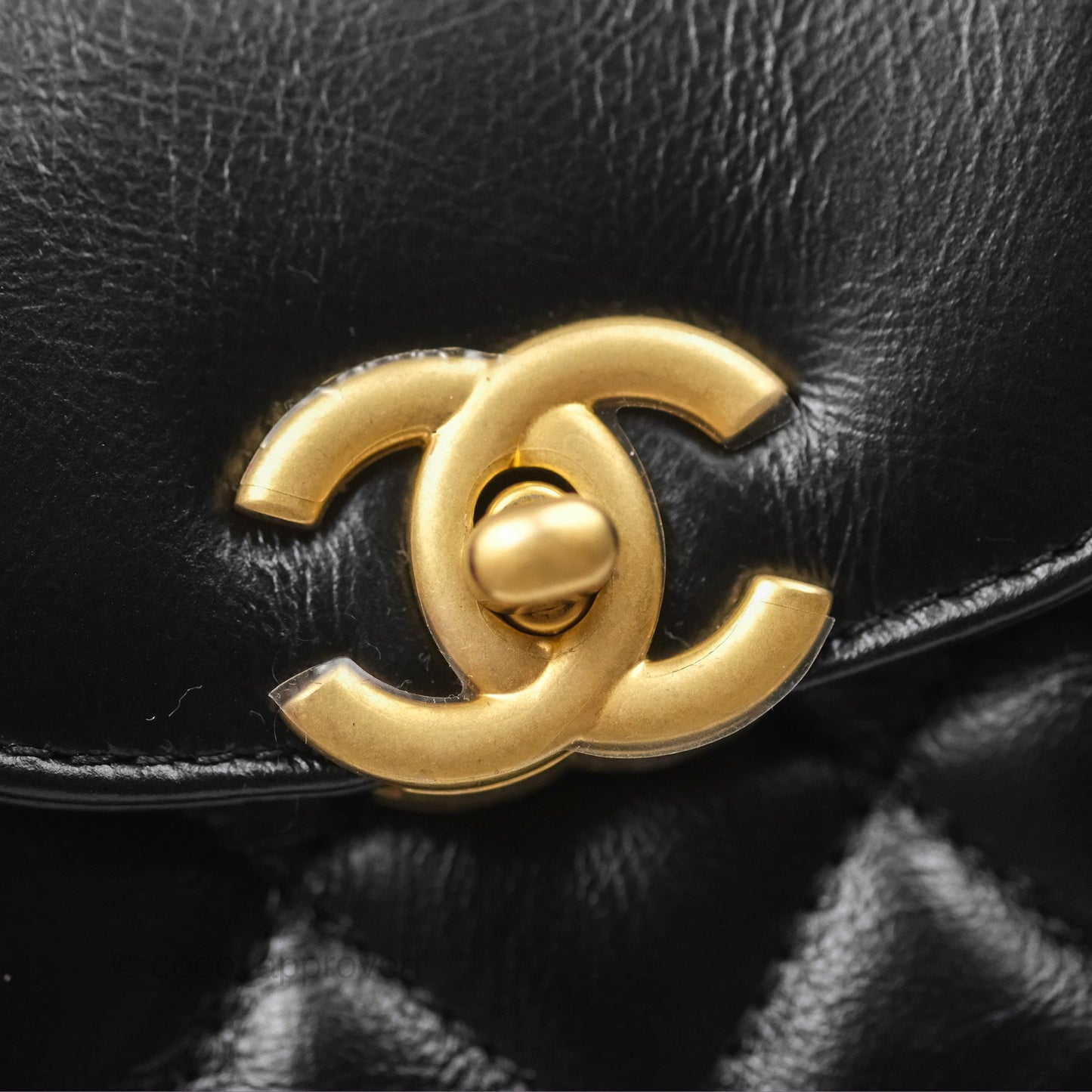 Chanel Kelly Bag Quilted Black Shiny Calfskin Aged Gold Hardware