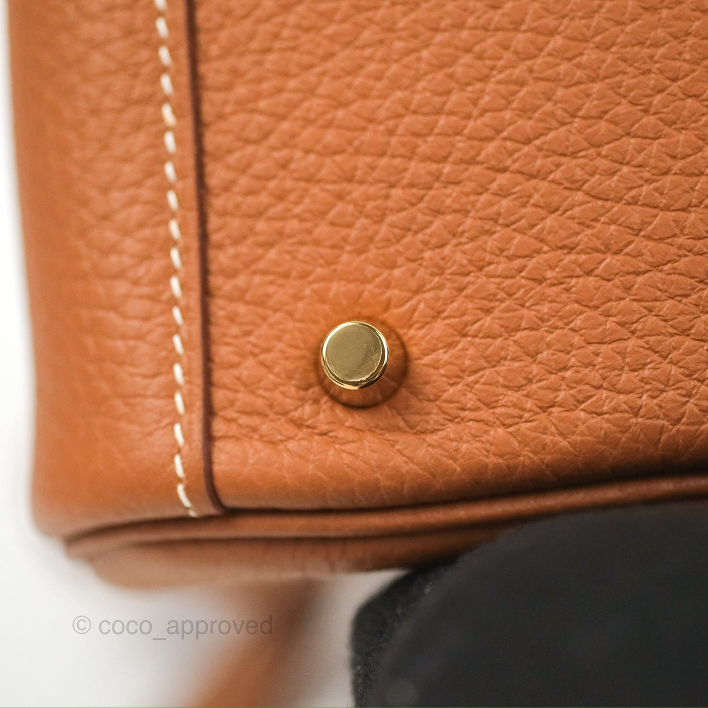 Hermès Mini Lindy 20 Gold Clemence Gold Hardware