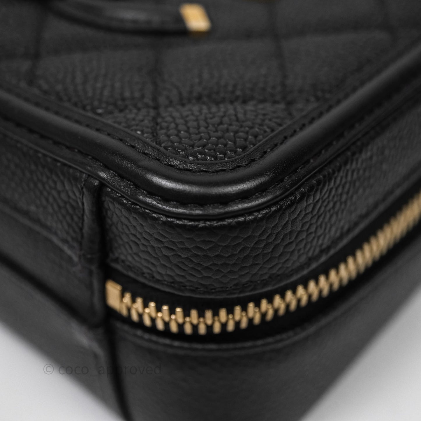 Chanel Quilted Small CC Filigree Vanity Case Black Caviar Aged Gold Hardware