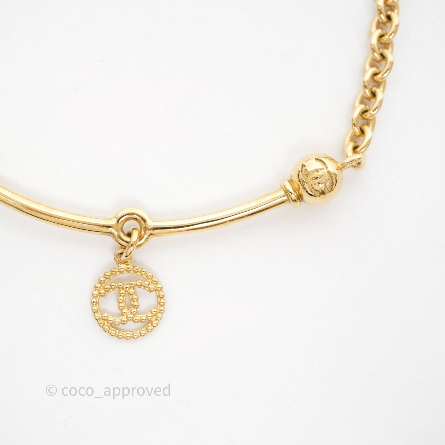 Chanel Round CC Necklace Gold Tone 22C