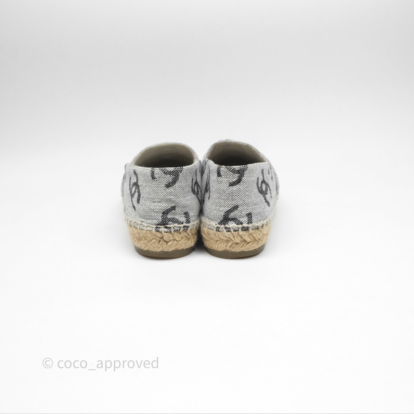 Chanel CC Espadrilles in Grey Cotton Jacquard Black Grosgrain 22S Size 38