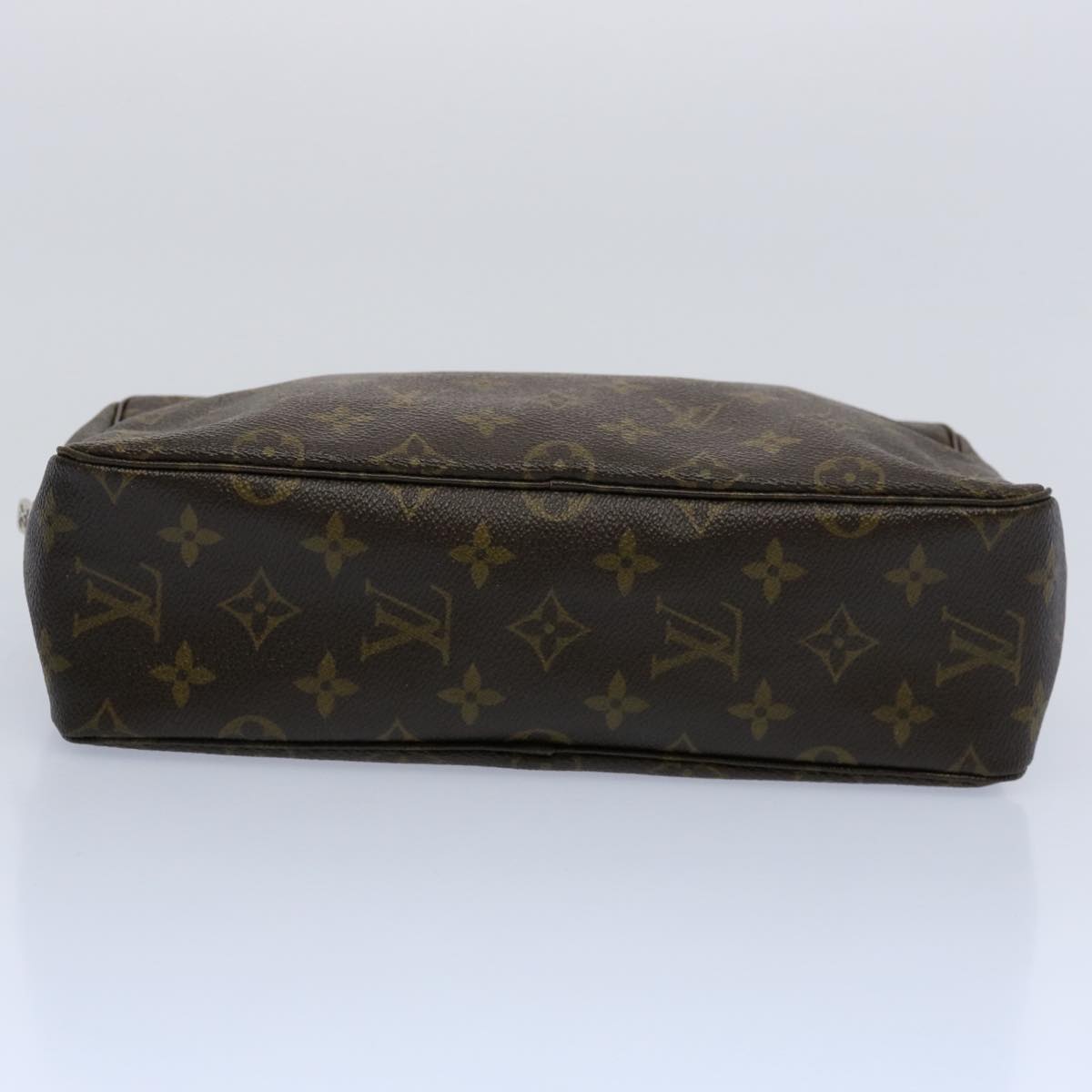 Louis Vuitton Trousse De Toilette  Canvas Clutch Bag ()