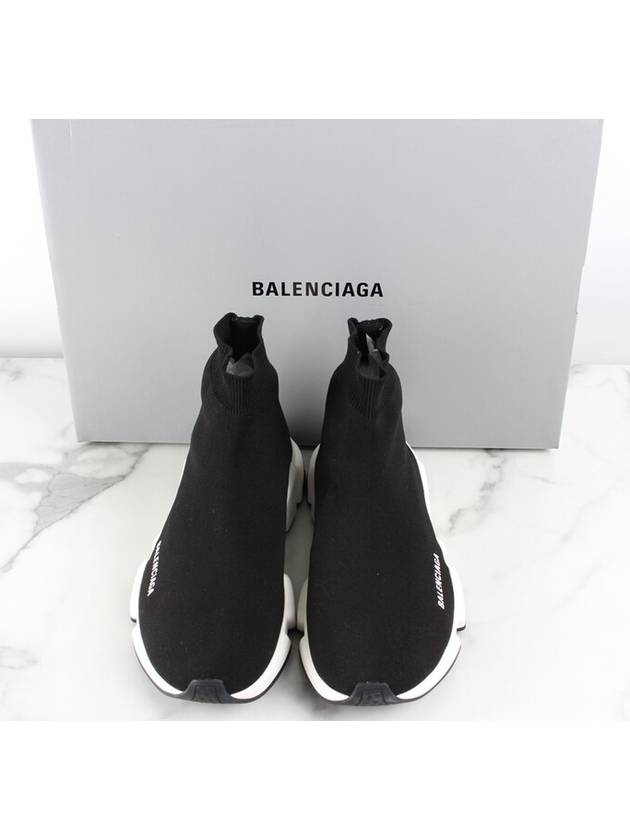 Luxury Balenciaga Speedrunner sneakers 40 250