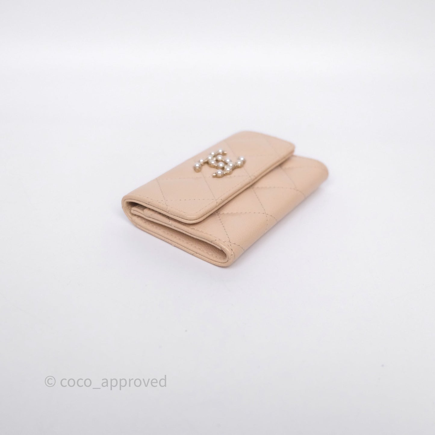 Chanel Pearl CC Flap Card Holder Beige Caviar Gold Hardware