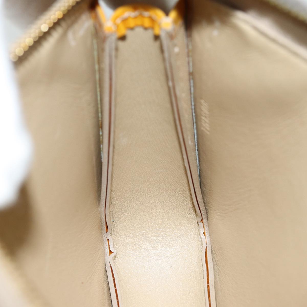 LOUIS VUITTON Monogram Vernis Lexington Pouch Beige M91010 LV 76031