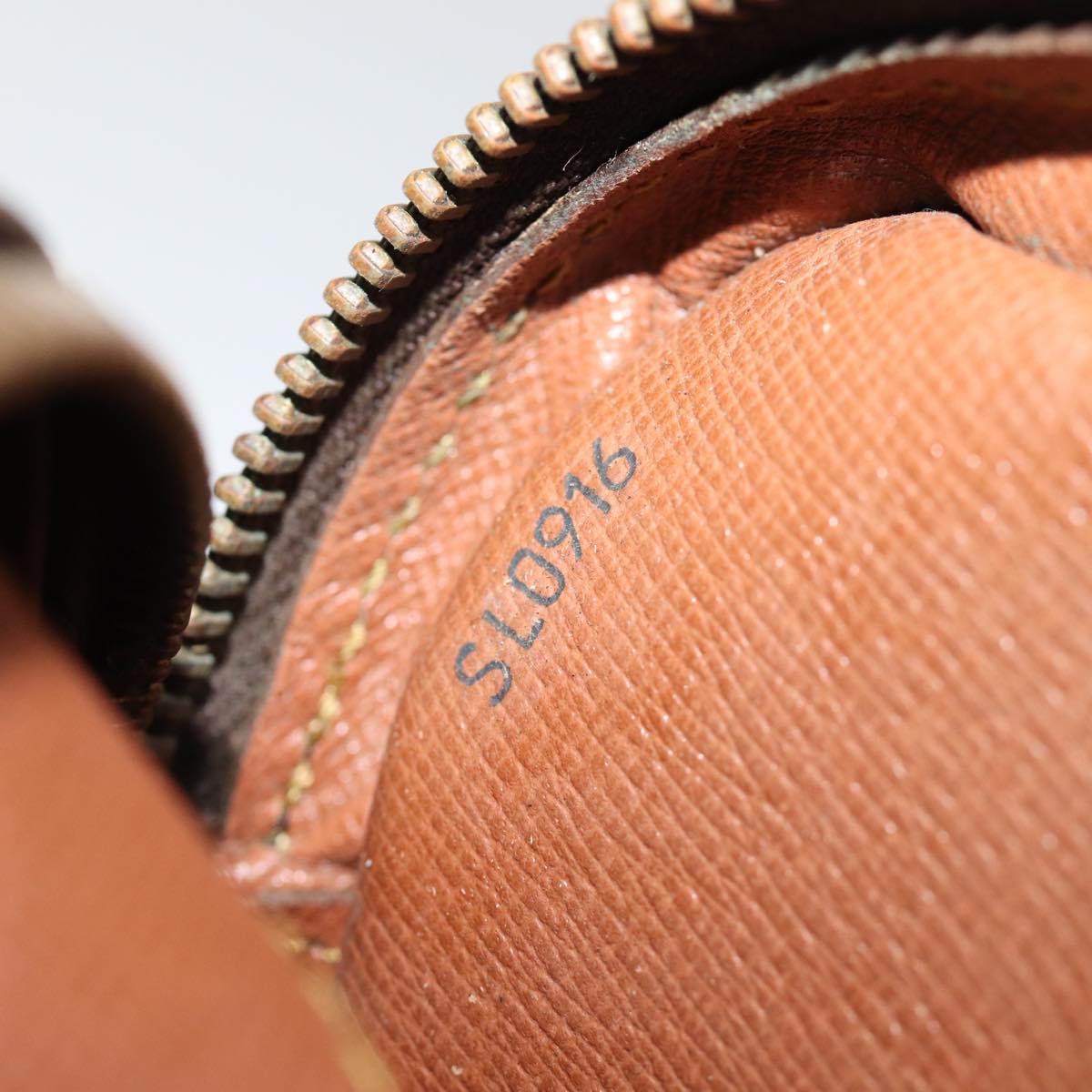 LOUIS VUITTON Monogram Marly Dragonne GM Clutch Bag M51825 LV 76036
