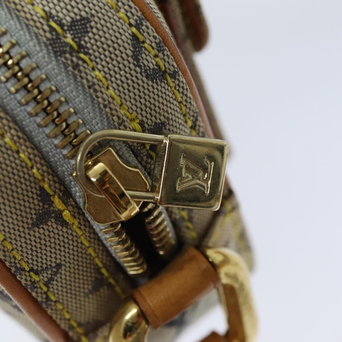 LOUIS VUITTON Monogram Mini Juliet MM Shoulder Bag Blue M92004 LV 76041