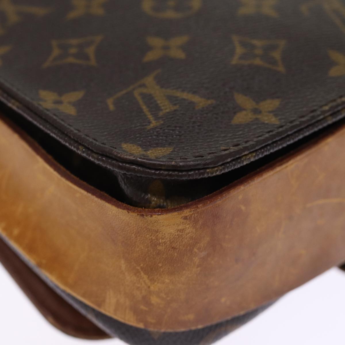 LOUIS VUITTON Monogram Cartouchiere MM Shoulder Bag M51253 LV 76044