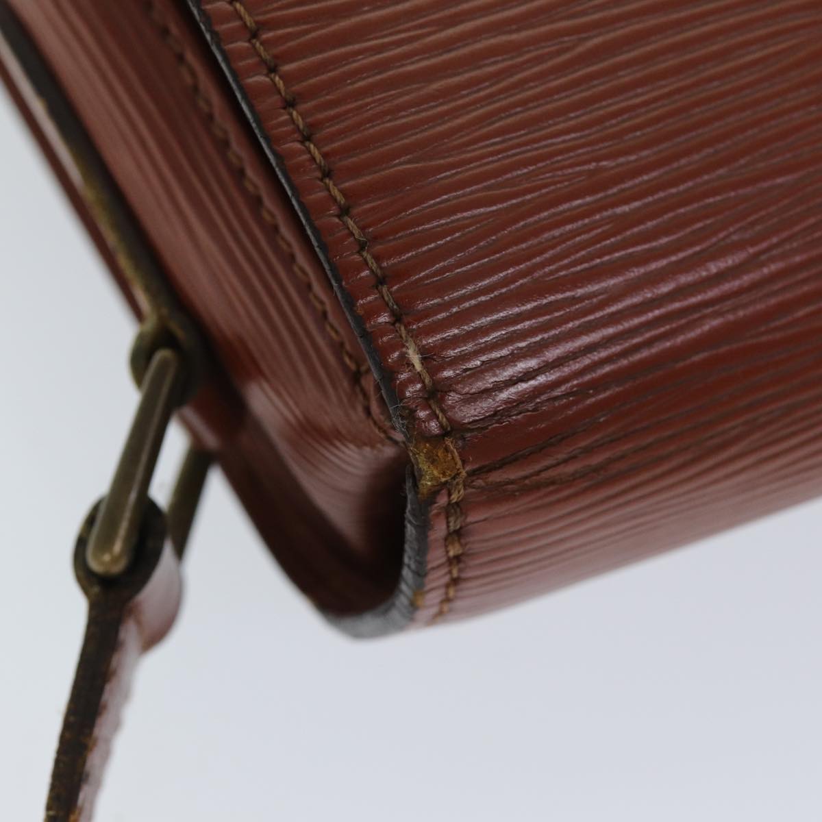 LOUIS VUITTON Epi Saint Cloud GM Shoulder Bag Brown M52193 LV 76051