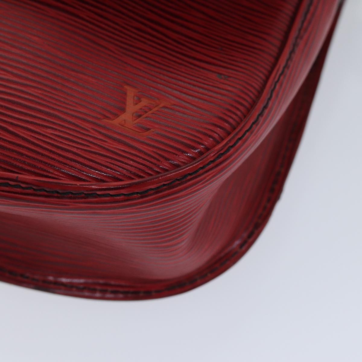 LOUIS VUITTON Epi Saint Cloud GM Shoulder Bag Red M52197 LV 76052