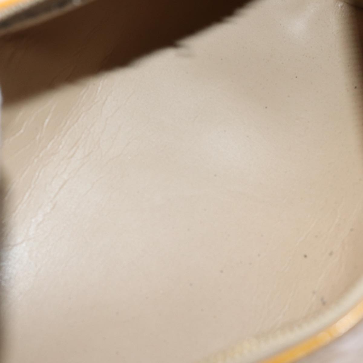 LOUIS VUITTON Monogram Vernis Bedford Hand Bag Beige M91006 LV 76054