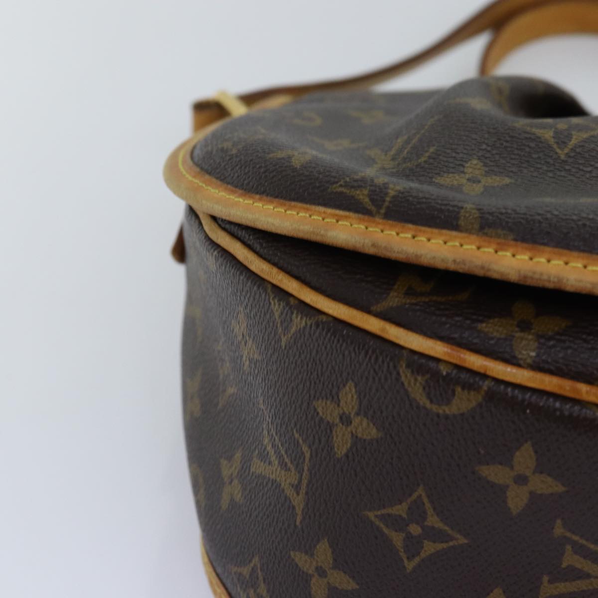LOUIS VUITTON Monogram Menilmontant MM Shoulder Bag M40473 LV 76060