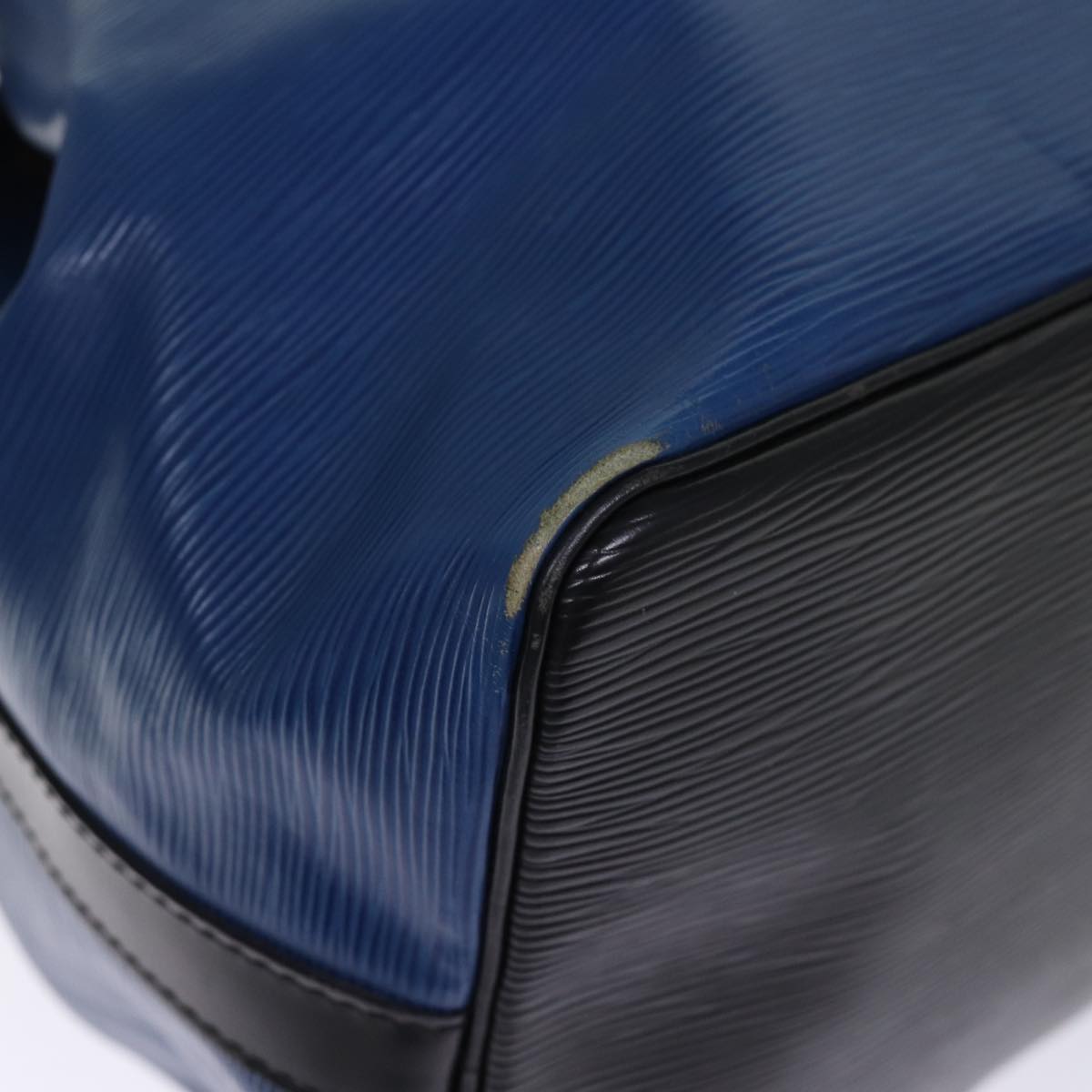 LOUIS VUITTON Epi Petit Noe Shoulder Bag Bicolor Black Blue M44152 LV 76067