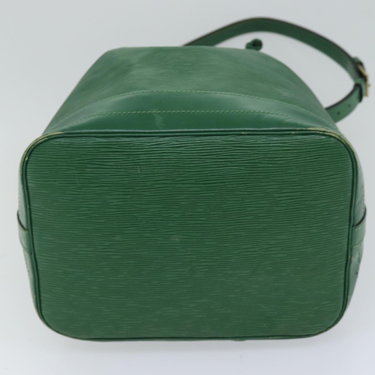 LOUIS VUITTON Epi Noe Shoulder Bag Green M44004 LV 76069
