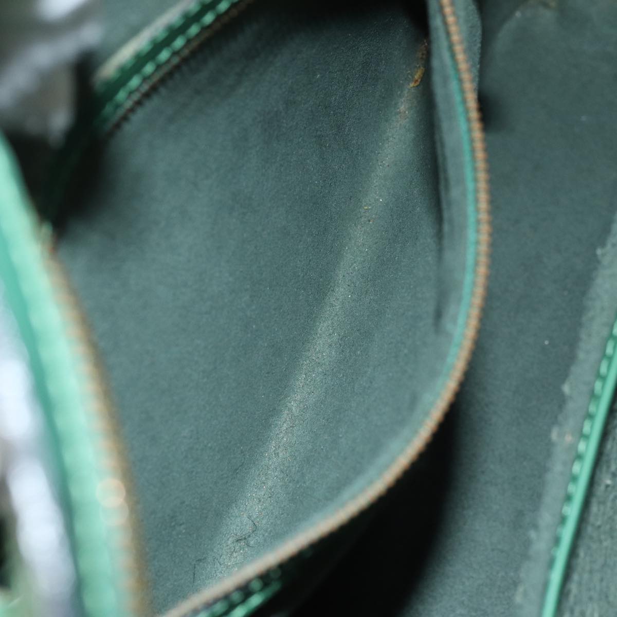 LOUIS VUITTON Epi Lussac Shoulder Bag Green M52284 LV 76073