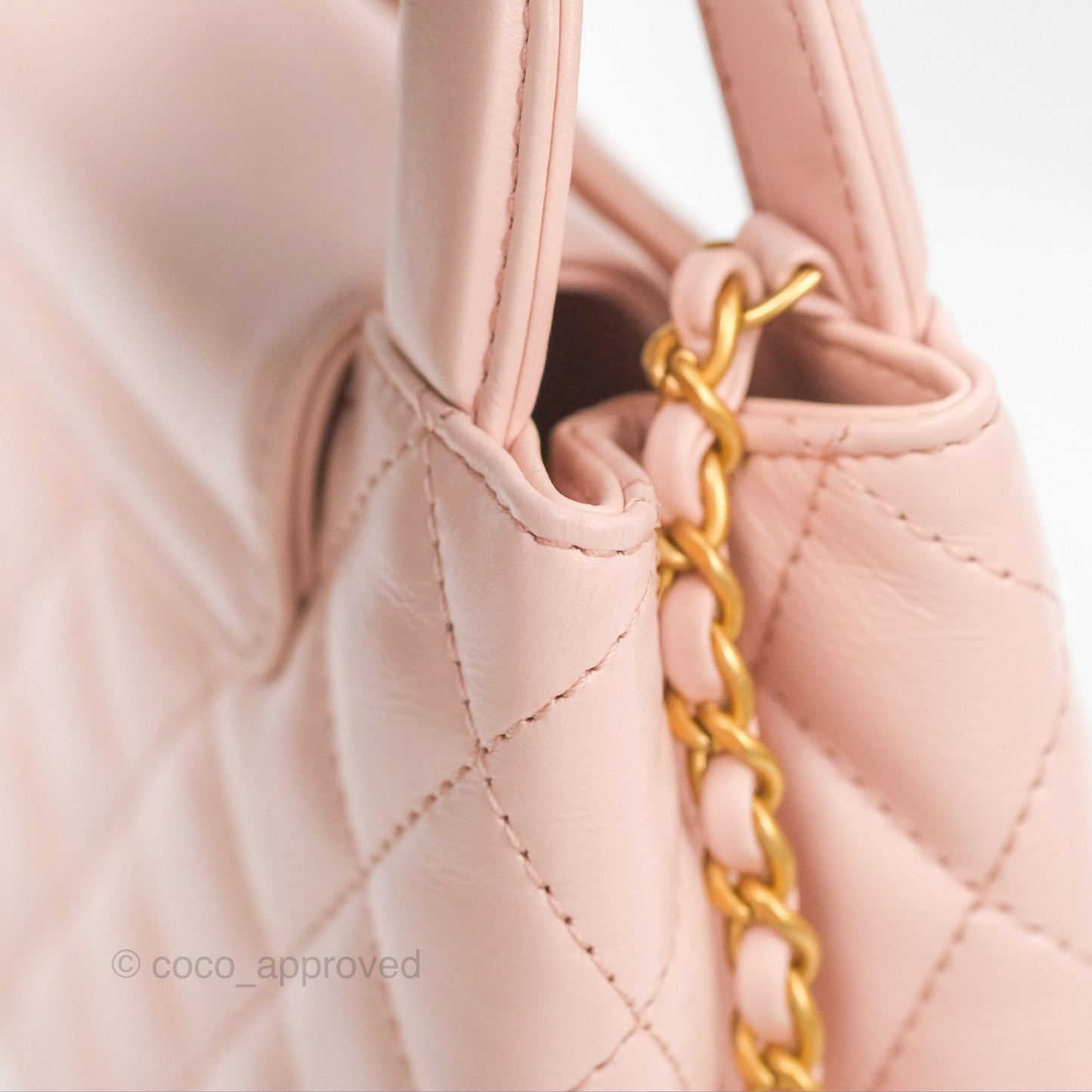 Chanel Kelly Bag Light Pink Shiny Calfskin Aged Gold Hardware