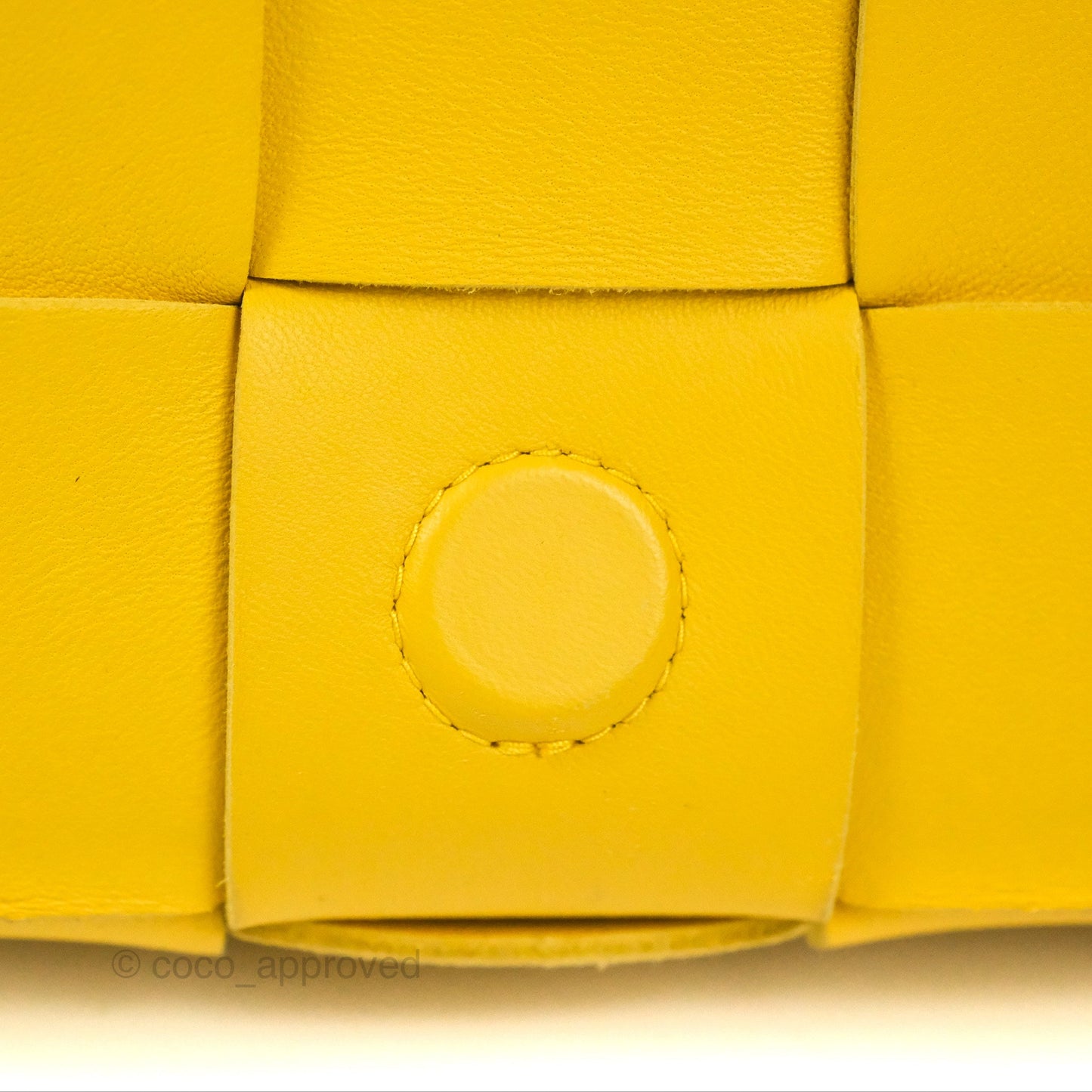 Bottega Veneta Cassette Shoulder Bag Intrecciato Yellow Lambskin