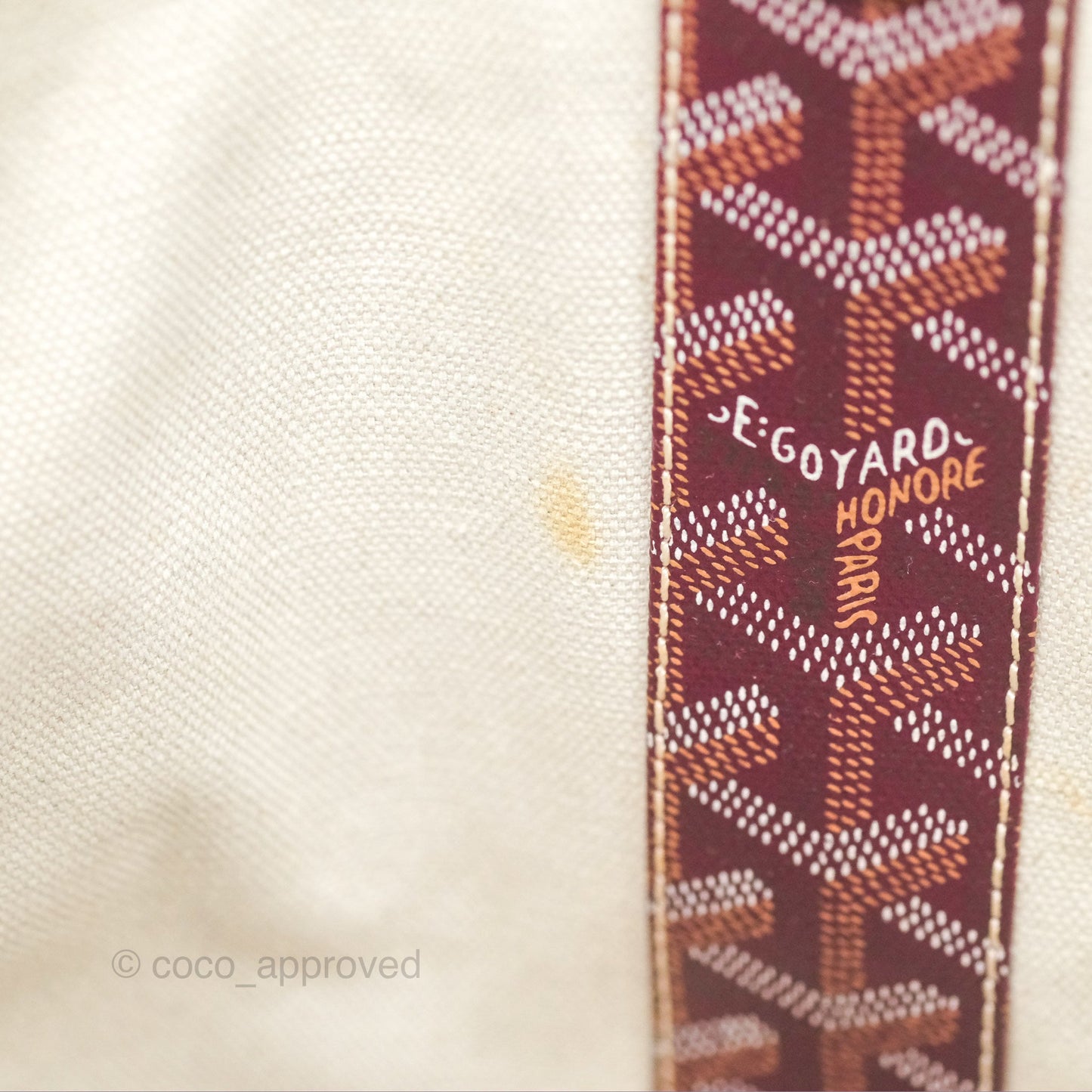 Goyard St Louis Pertuis Tote PM ⁣⁣⁣⁣⁣⁣⁣⁣⁣⁣⁣⁣⁣⁣⁣⁣⁣⁣⁣⁣Burgundy