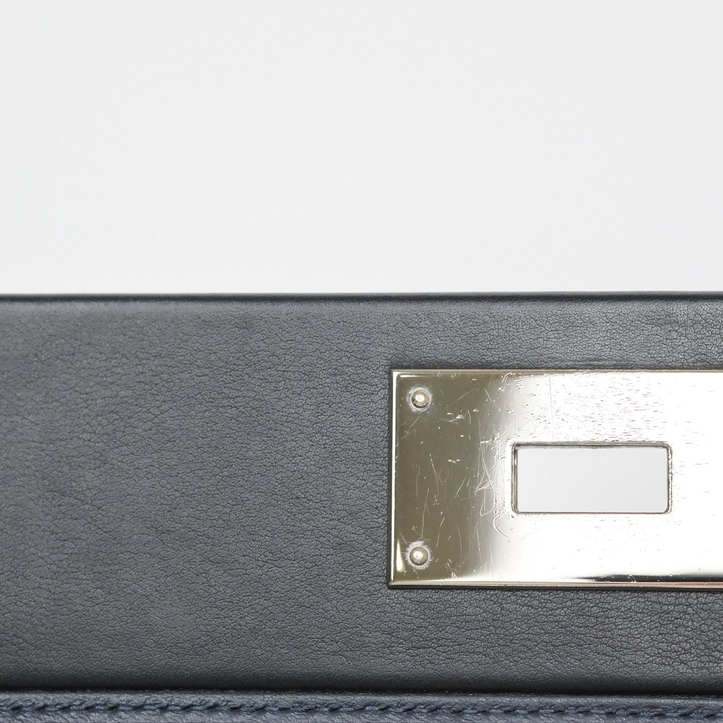 Hermès 24/24 29 Bleu Nuit 2Z / Noir Black 89 Togo/Swift Palladium Hardware
